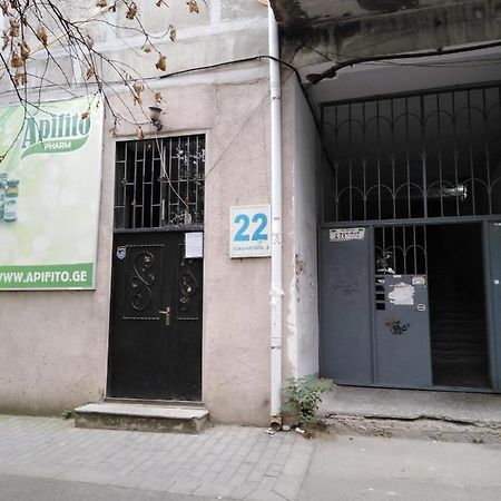 Hostel Levan Tbilisi Bagian luar foto