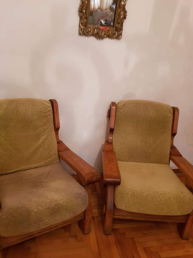 Hostel Levan Tbilisi Bagian luar foto