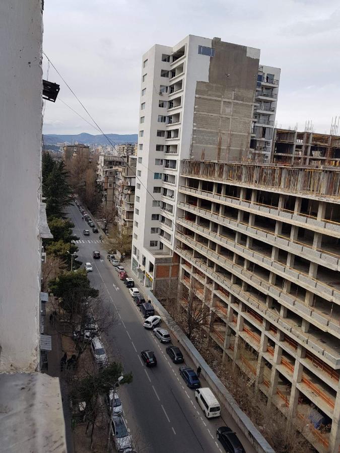 Hostel Levan Tbilisi Bagian luar foto